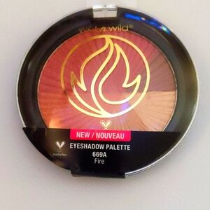 Wet N Wild 669A Fire Eyeshadow Palette